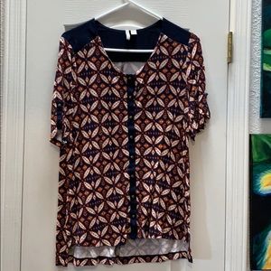 Cute button up shirt